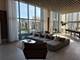 369 W Grand Unit 2005, Chicago, IL 60654