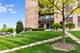 502 W Huntington Commons Unit 136, Mount Prospect, IL 60056