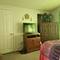 7826 W 98th, Hickory Hills, IL 60457