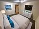 5056 W Henderson Unit G, Chicago, IL 60641