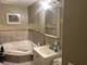 1713 W Thome, Chicago, IL 60660