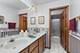 2716 Royal Kings, St. Charles, IL 60174