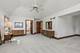 2716 Royal Kings, St. Charles, IL 60174