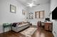 930 W Cuyler Unit 3W, Chicago, IL 60613