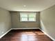 1807 S Surrey Ridge, Arlington Heights, IL 60005