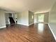 1807 S Surrey Ridge, Arlington Heights, IL 60005