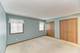 464 S President Unit 101, Carol Stream, IL 60188