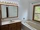 35 Venetian, Wheaton, IL 60189