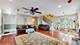 8N594 S Mclean, South Elgin, IL 60177