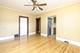 100 W Burlington, Westmont, IL 60559