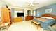702 Derby, St. Charles, IL 60174
