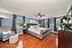 1910 E Crabtree, Arlington Heights, IL 60004