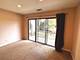 300 Pembridge Unit D2, Schaumburg, IL 60193