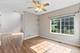 390 Jamestown, Aurora, IL 60502