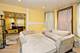 4652 N Magnolia, Chicago, IL 60640