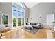 912 W Barry Unit 3, Chicago, IL 60657