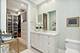 727 N Mckinley Unit 100, Lake Forest, IL 60045