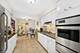 950 Washington Unit 308, Oak Park, IL 60302