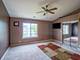 1052 Mayfield, Glendale Heights, IL 60139