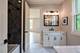 1418 W Maude, Arlington Heights, IL 60004