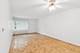 250 W Parliament Unit 118, Mount Prospect, IL 60056