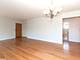 3552 N Oleander Unit 205, Chicago, IL 60634