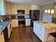 11 S Roberts, Inverness, IL 60067