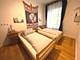 559 W Surf Unit 101, Chicago, IL 60657