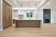 2218 W Oakdale, Chicago, IL 60618
