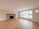 33 Scotdale, La Grange Park, IL 60526