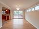 33 Scotdale, La Grange Park, IL 60526