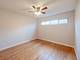 33 Scotdale, La Grange Park, IL 60526