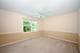 1075 Creekside, Wheaton, IL 60189