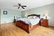11 E Appletree, Arlington Heights, IL 60004