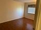 5S100 Pebblewood Unit D2, Naperville, IL 60563