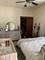1356 W Barry Unit 1E, Chicago, IL 60657