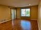 6162 Knollwood Unit 202, Willowbrook, IL 60527