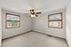 1335 Chalfont, Schaumburg, IL 60194