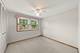 1335 Chalfont, Schaumburg, IL 60194