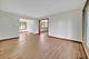590 Woodcrest, Carol Stream, IL 60188
