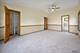 590 Woodcrest, Carol Stream, IL 60188