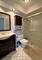 1097 Deerfield, Highland Park, IL 60035