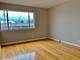7369 W North Unit 2, River Forest, IL 60305