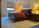 825 Pearson Unit 3A, Des Plaines, IL 60016