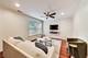 1918 W Cullom Unit 202, Chicago, IL 60613