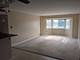 220 S Roselle Unit 324, Schaumburg, IL 60193