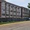 200 Thames Unit 3M, Park Ridge, IL 60068