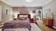 4550 N Malden Unit 1W, Chicago, IL 60640