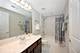 570 Crescent Unit 307, Glen Ellyn, IL 60137