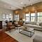 1356 W Estes Unit 3S, Chicago, IL 60626